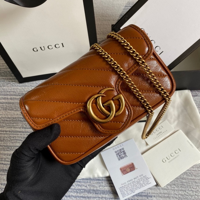 Gucci Handbags 112